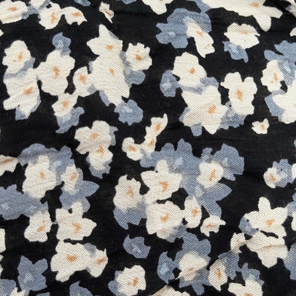 Billabong Floral Square Neck Blouse - Picture 4 of 4